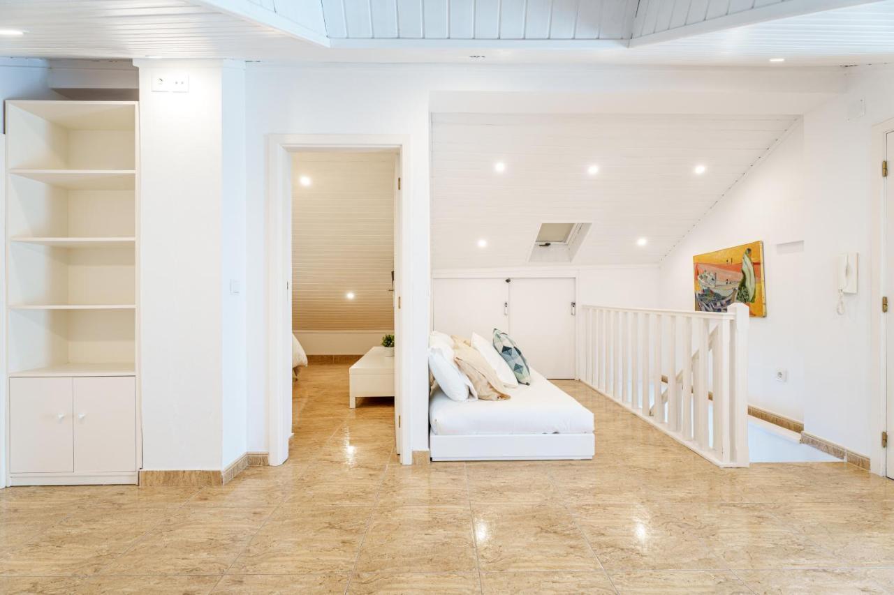 Charming Nazare Apartment-1 Minute To The Beach Exterior photo