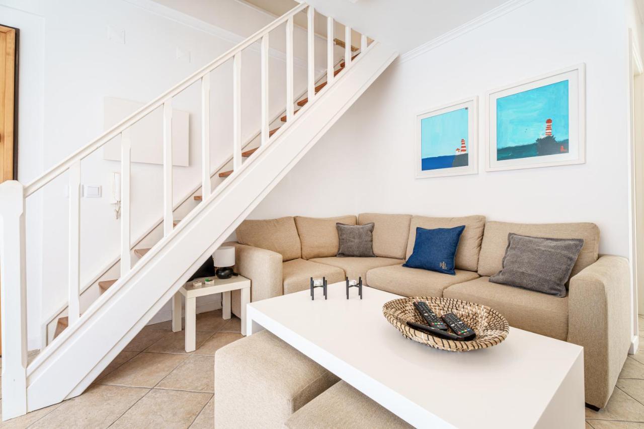 Charming Nazare Apartment-1 Minute To The Beach Exterior photo